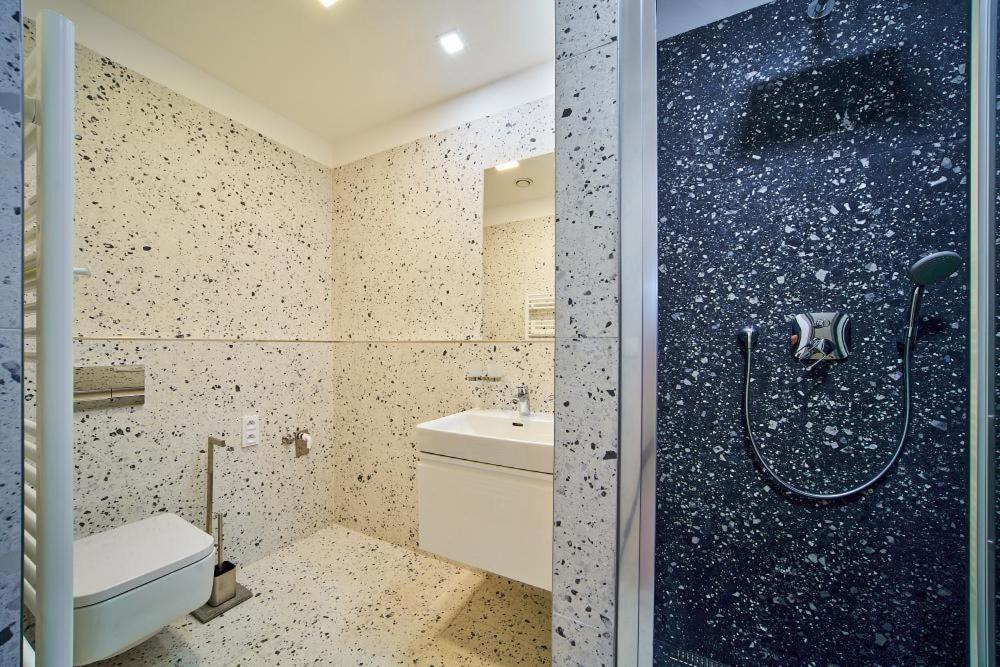 Dolcevita Apartments Гаррахов Экстерьер фото